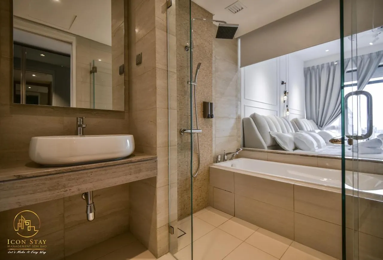 Anggun Residence@Klcc Iconstay Homestay Kuala Lumpur